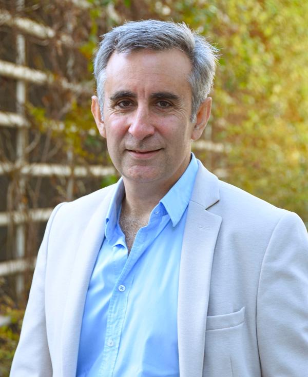 René D. Garreaud, académico del Departamento de Geofísica de la Universidad de Chile y subdirector del Centro de Ciencia del Clima y la Resiliencia (CR)2.